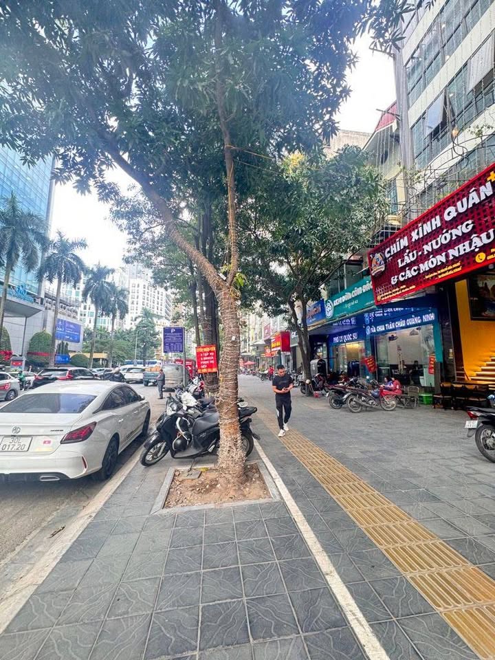 Bán đất mặt phố Duy Tân, Cầu Giấy 60m² giá 18 tỷ - Cơ hội đầu tư hiếm có!