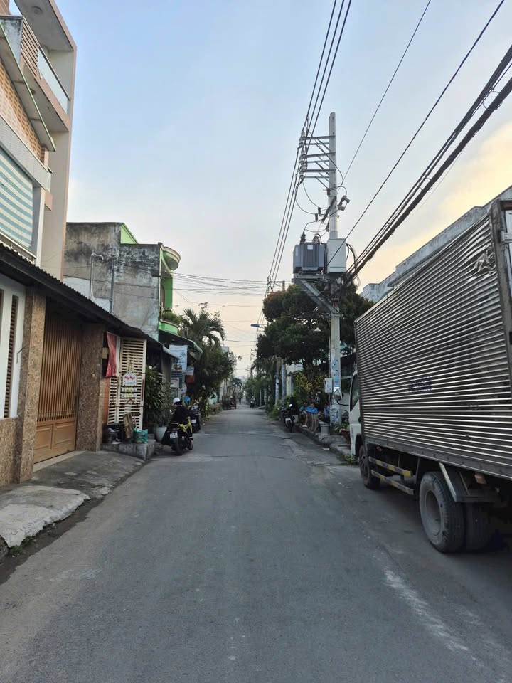 Đất thổ cư 70.38m² tại Hương Lộ 2, Bình Tân - Giá 5.5 tỷ, bớt lộc!