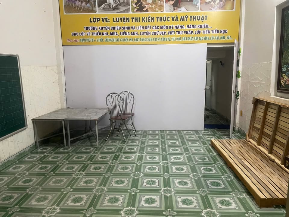 Cho thuê mặt bằng 142 Nguyễn Đình Chiểu, Tam Kỳ - Gần trường mầm non