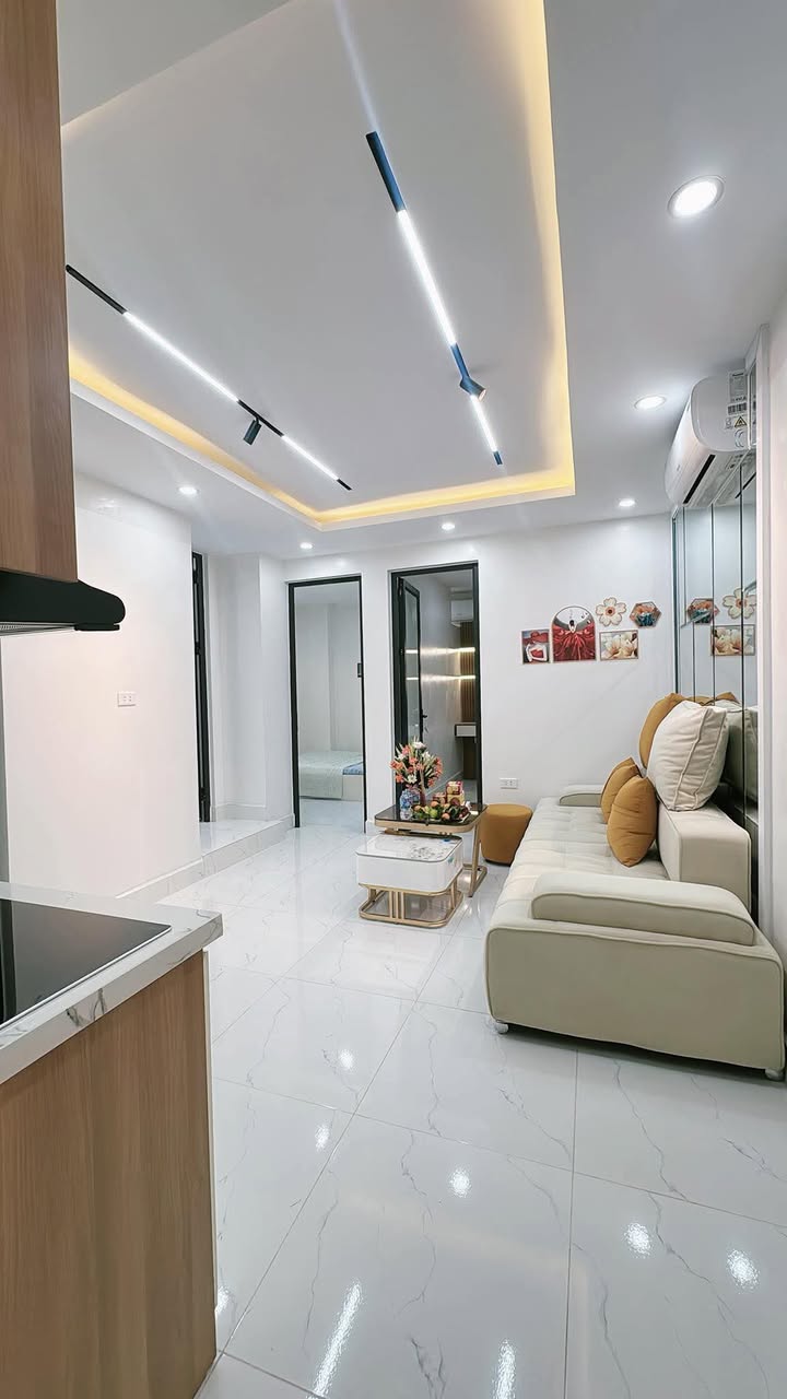 Căn hộ Đoàn Thị Điểm Đống Đa 70m² giá 4 tỷ - Thiết kế hiện đại, gần Văn Miếu!