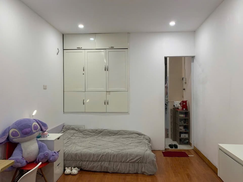 Căn hộ tập thể Nam Thành Công 34m² giá 2.x tỷ - Chính chủ cần bán gấp!