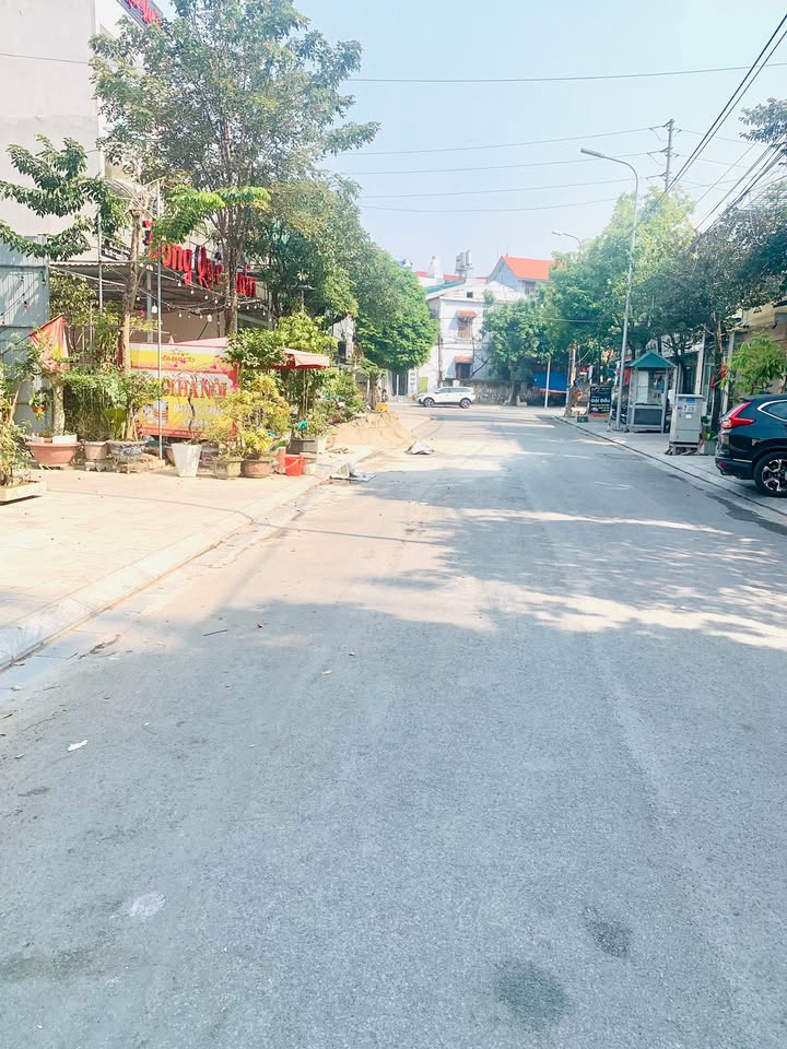 Lô đất mặt phố Nguyễn Văn Chất, Liên Bảo 115m² giá 5 tỷ - Cơ hội đầu tư tuyệt vời!