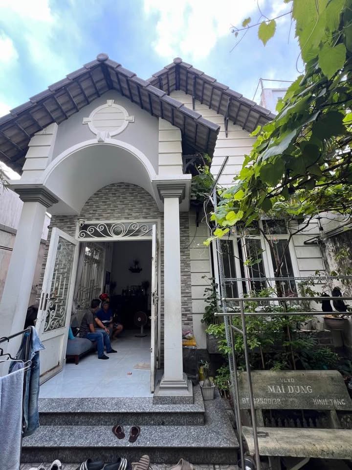 Nhà cấp 4 Trung Chánh, Hóc Môn 127m² giá 5,8 tỷ - Chủ gấp giảm giá 150 triệu!