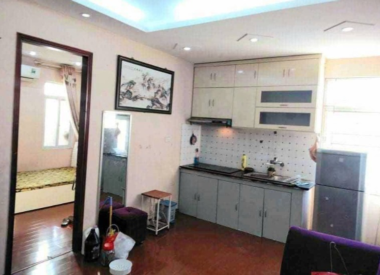 Nhà CCMN Xuân Thuỷ 45m² giá hơn 2 tỷ - Sẵn sàng vào ở ngay!