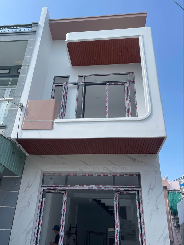 Nhà mới xây 1 lầu tại Ung Văn Khiêm, 56m² giá chỉ 2 tỷ - Đầu tư sinh lời!