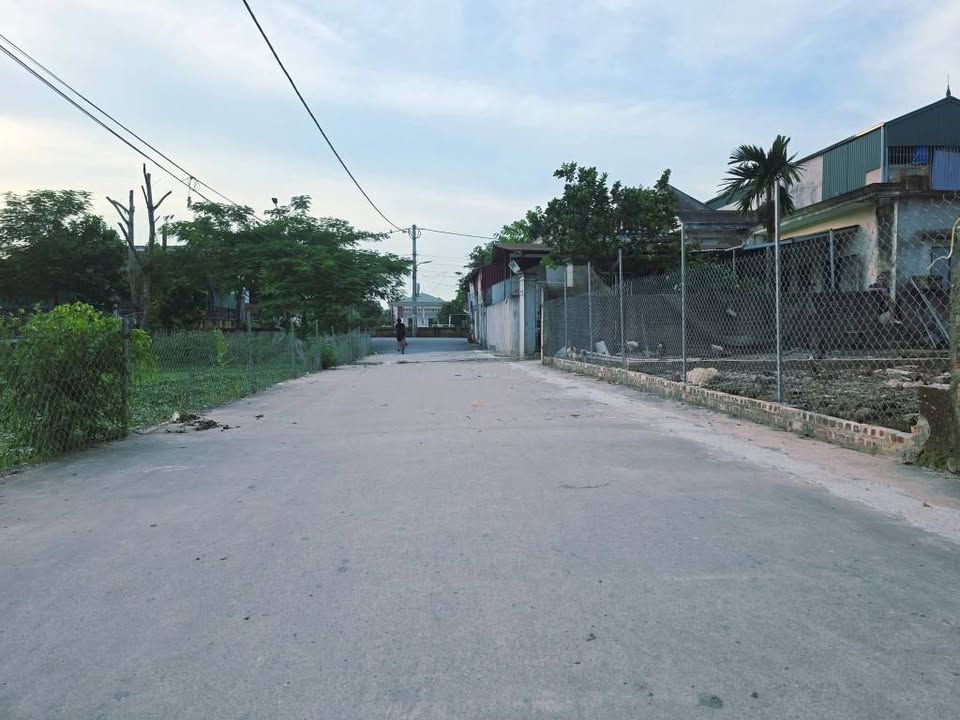 Đất nền Cự Thần Thanh Oai 100,4m² giá 6 tỷ - View hồ mát mẻ quanh năm!