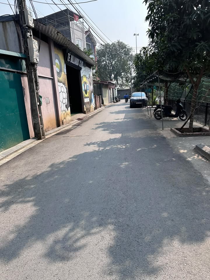 Đất ô tô 240m² Đông Hội, Đông Anh giá 13 tỷ - Pháp lý sạch, tiện ích đầy đủ!