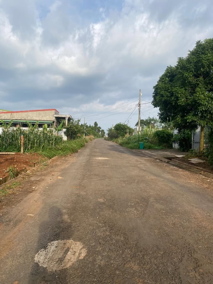 Đất nền mặt tiền đường Nguyễn Thị Định, Ea Kar, Đắk Lắk 135m² - Cơ hội đầu tư hiếm có!