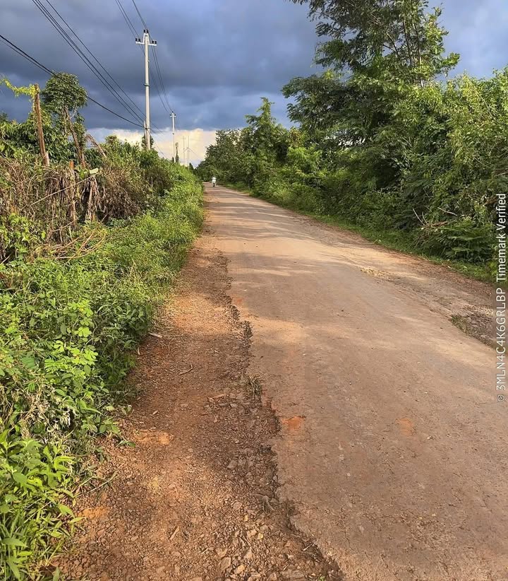 Đất mặt đường liên xã Ea Khal 500m² giá 900 triệu - Đầu tư sinh lời hấp dẫn!