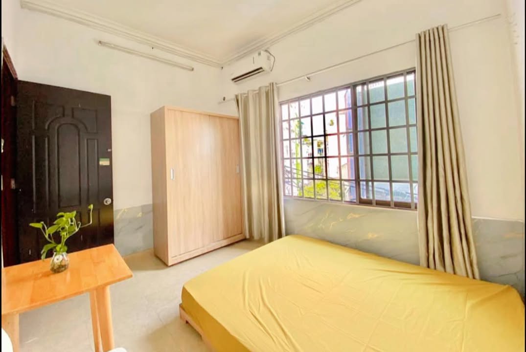 Phòng trọ Phan Xích Long 25m² giá chỉ 4 triệu - Gần trung tâm Q1, thuận tiện di chuyển!