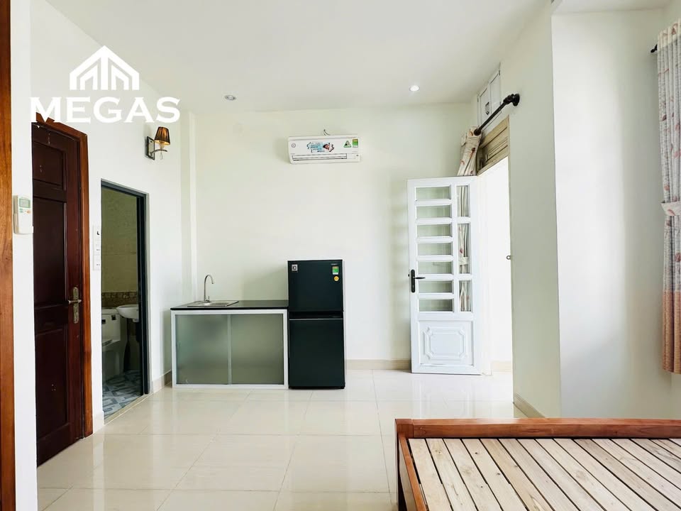 Studio ban công Lê Trọng Tấn 1PN giá chỉ 3 triệu - Không chung chủ, tự do giờ giấc!