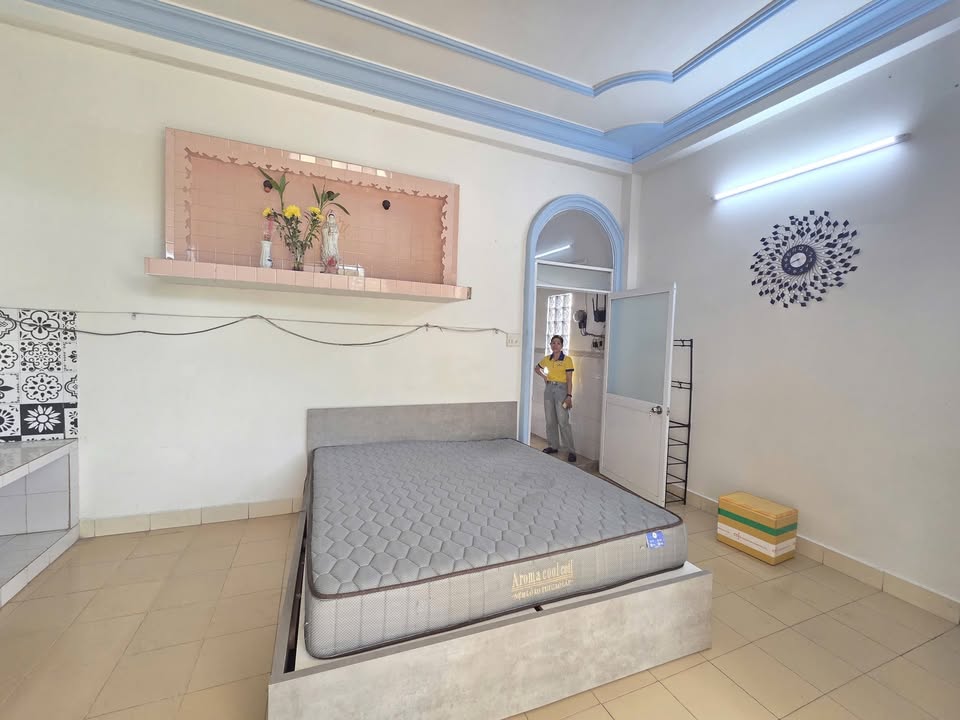 Căn hộ cho thuê nguyên sảnh 285 Thạch Lam, Q. Tân Phú 2.49 triệu - Không chung chủ, an ninh tốt!