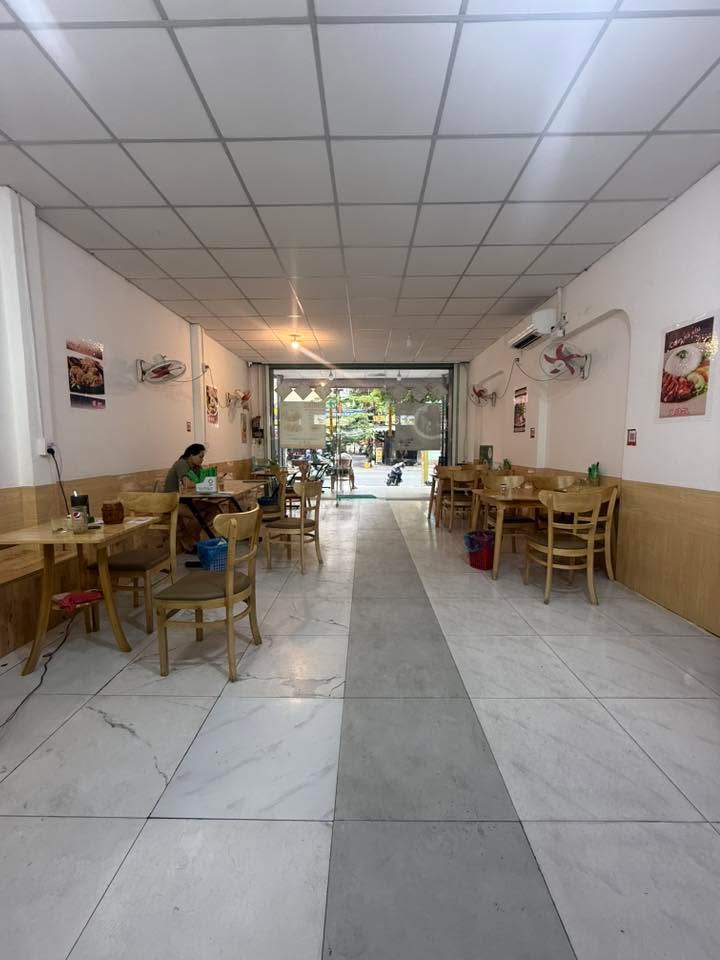 Mặt bằng kinh doanh Tân Sơn Nhì 85m² giá 22 triệu - Sẵn sàng vào hoạt động ngay!