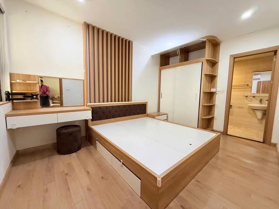 Nhà cho thuê Đa Sỹ, Hà Đông 30m² giá 10 triệu - Thiết kế hiện đại, thoáng mát!