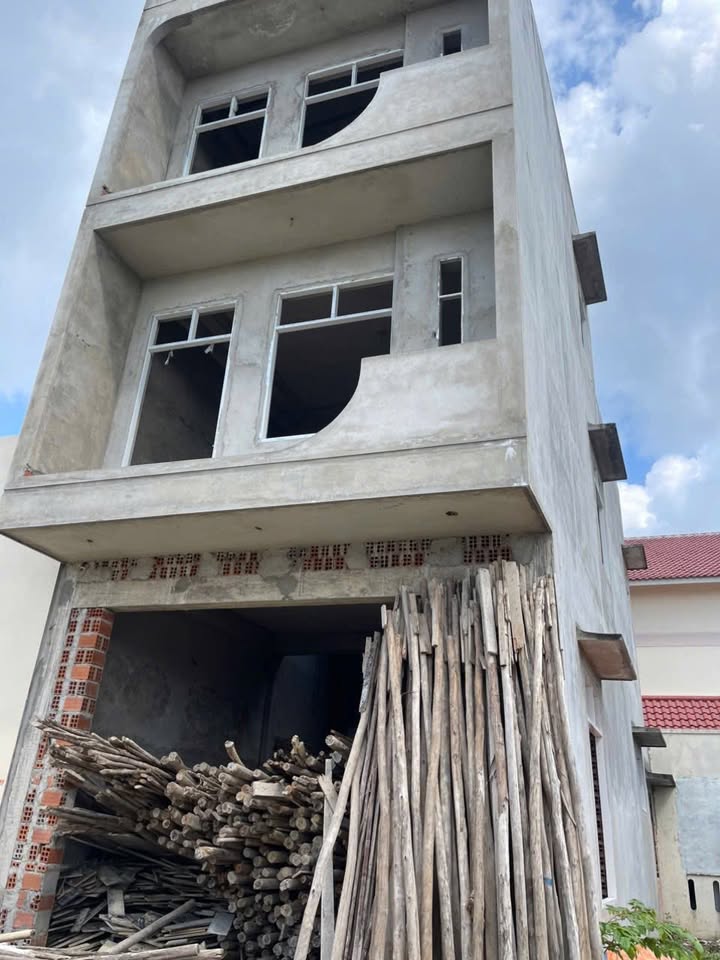 Nhà 2 tầng TDC Bờ Giao, 95m² giá 1.7 tỷ - Cơ hội đầu tư tuyệt vời!