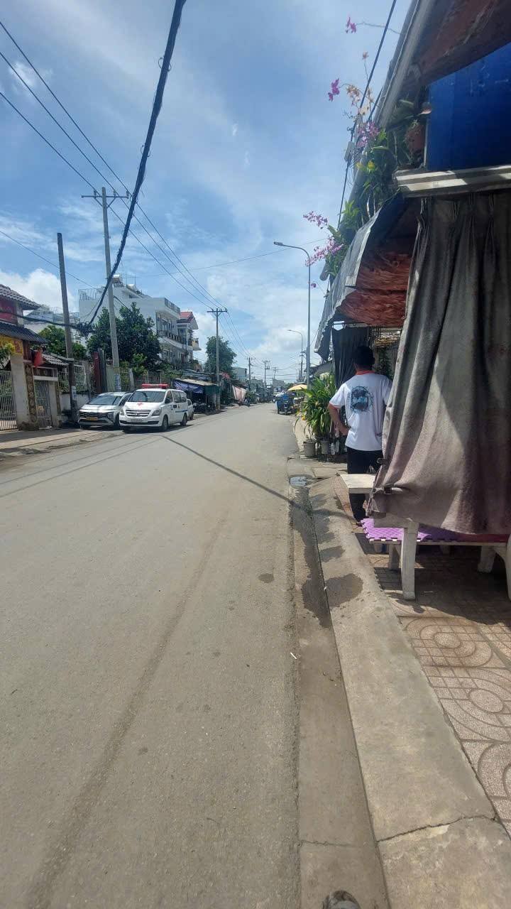 Nhà cấp 4 hẻm rộng Đặng Nhữ Lâm 100m² giá 4 tỷ - Sổ hồng riêng, công chứng ngay!