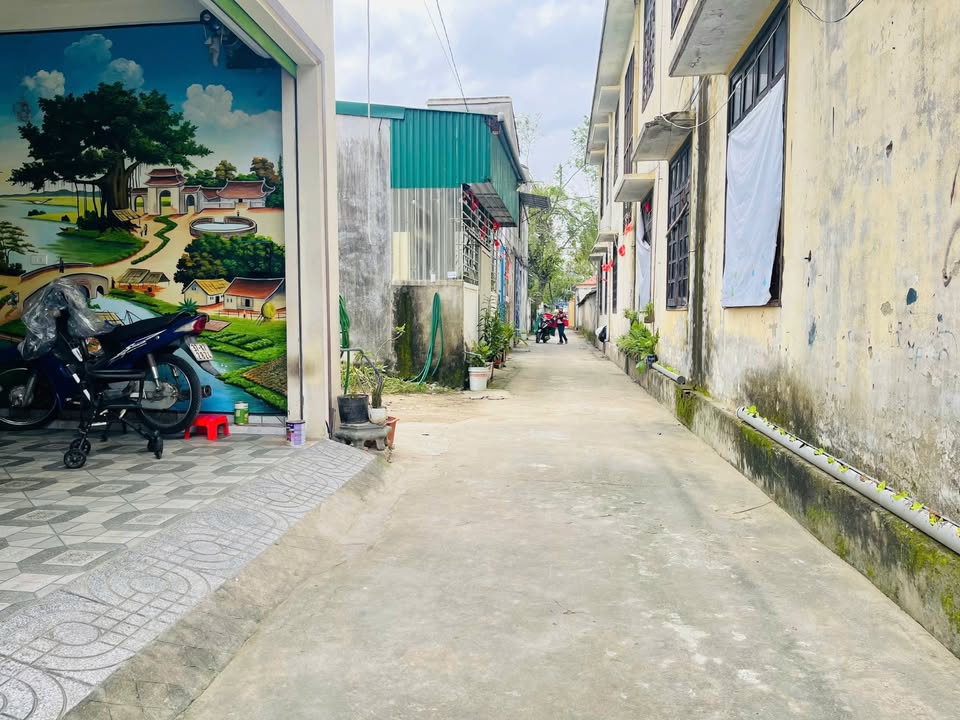 Nhà riêng tại Ngõ Tuệ Tĩnh, Vinh 85m² giá 2.3 tỷ - Yên tĩnh, gần trường học!