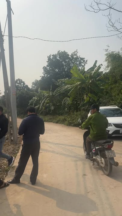 Lô đất vàng 739m² tại Khu 8 Chu Hóa - Giá chỉ 3.3 tỷ - Cơ hội đầu tư tuyệt vời!