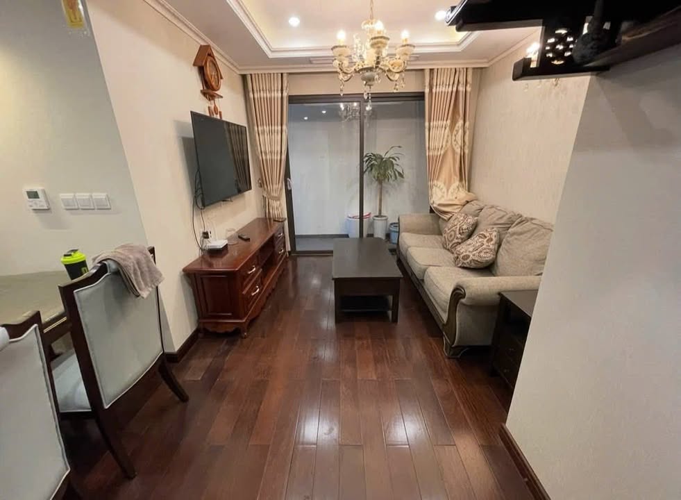 Nhà nguyên căn Thượng Thanh, Long Biên 5 tầng giá 7 triệu - Ô tô đỗ cửa, gần trường chợ!