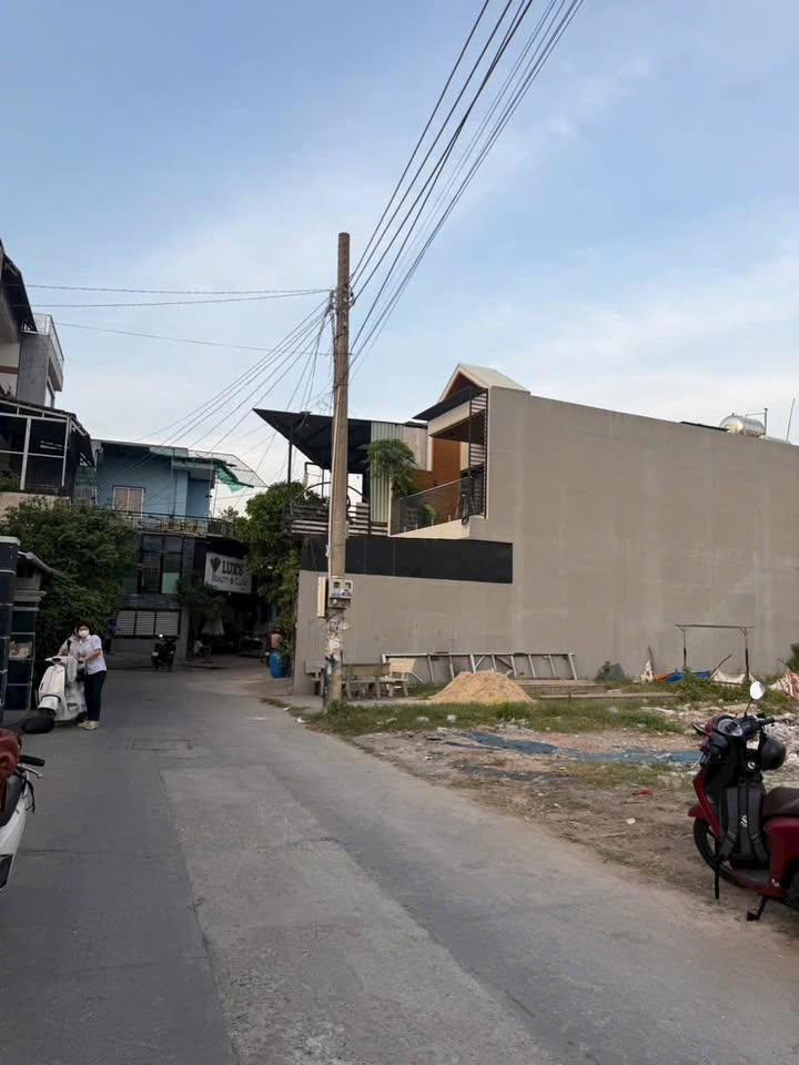 Đất mặt tiền Nguyễn Công Hoan, Dĩ An 110m² giá 5.4 tỷ - Vị trí đắc địa cho kinh doanh