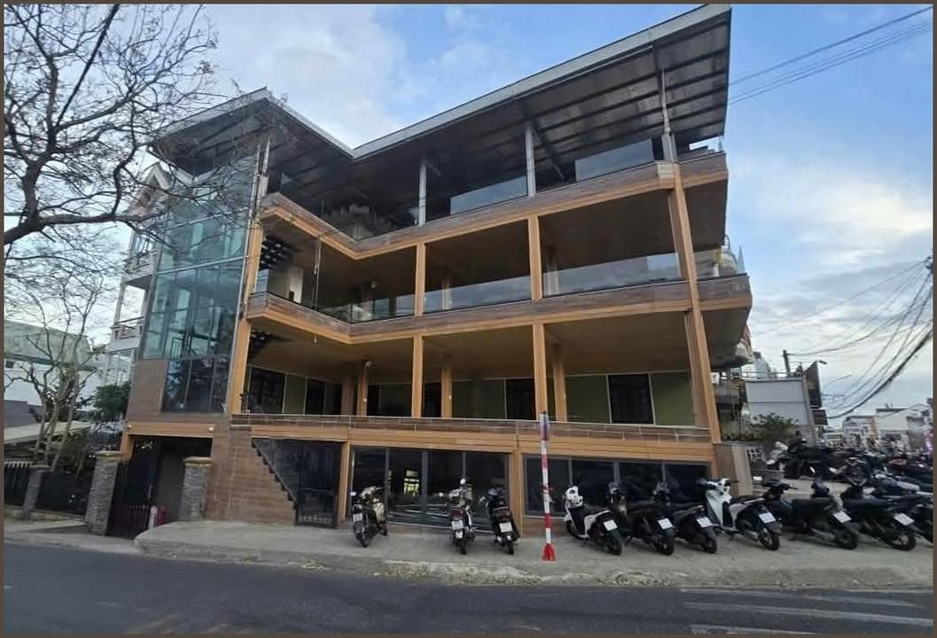 Nhà nguyên căn cho thuê tại Nguyễn Công Trứ, Đà Lạt 1200m² - Vị trí đắc địa, thuận lợi kinh doanh!
