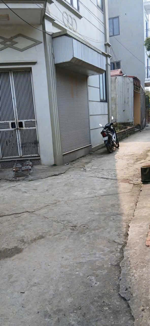 Đất nền 40m² tại Hiệp Thuận, Phúc Thọ - Ô tô vào tận nơi chỉ 2 tỷ!