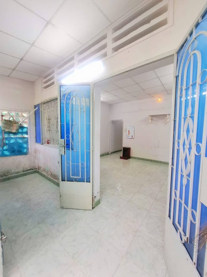 Nhà cấp 4 phường Bửu Hoà 83m² giá 1.85 tỷ - Sổ riêng thổ cư, góc 2 mặt tiền!