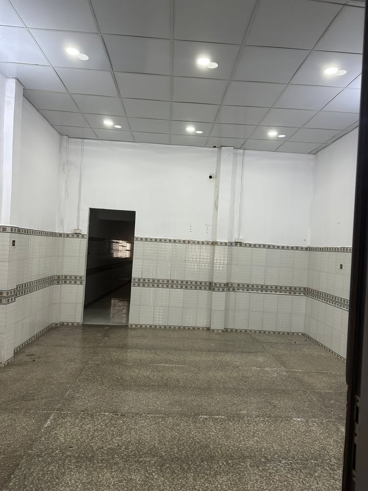 Nhà cho thuê ấp 4, Trảng Bom 2PN giá 4.5 triệu - Tiện nghi đầy đủ, gần chợ và trường học!