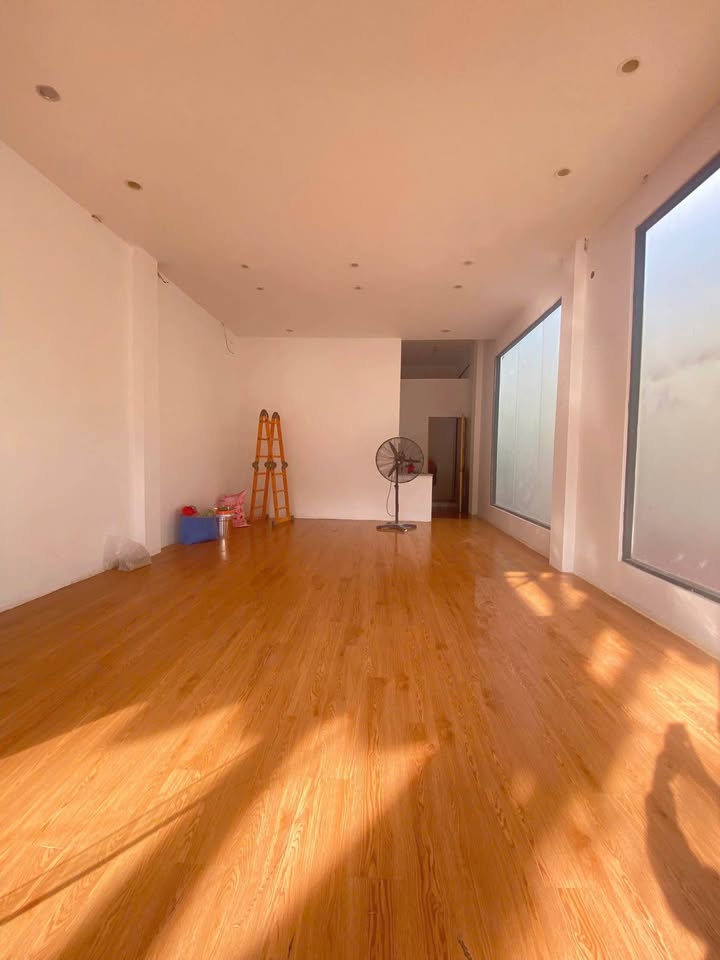 Mặt bằng cho thuê Vũ Hồng Phô, Biên Hòa 60m² chỉ 8 triệu - Vị trí đắc địa cho kinh doanh!