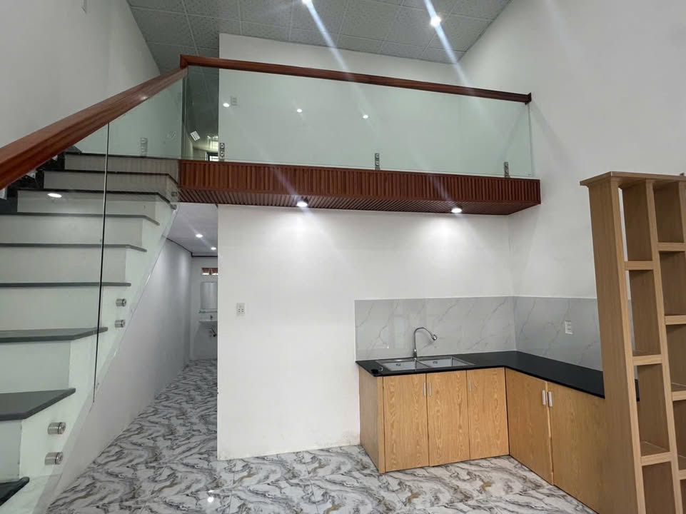 Nhà phố Hòa Khánh Nam 55m² giá 1.35 tỷ - Sẵn sàng vào ở ngay!