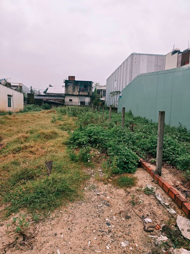 Đất kiệt ô tô Bình Kỳ, Hòa Quý 122m² giá chỉ 2.65 tỷ - Cách biển Non Nước vài phút!