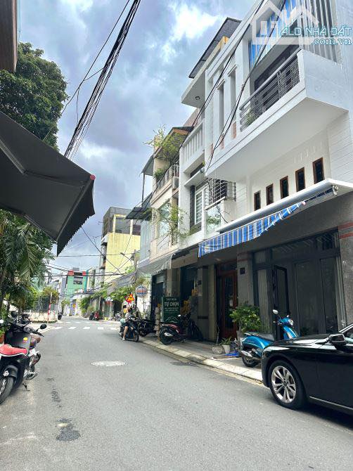 Bán gấp FrontHouse mặt tiền Lê Cơ, Hải Châu Đà Nẵng, 110m² giá 8 tỷ - Đầu tư sinh lời cao!