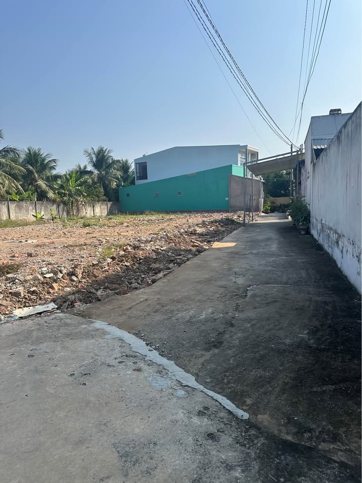 Đất thổ cư 320m² khu phố 4, phường Mỹ Phong, giá 700 triệu - Cơ hội đầu tư tuyệt vời!