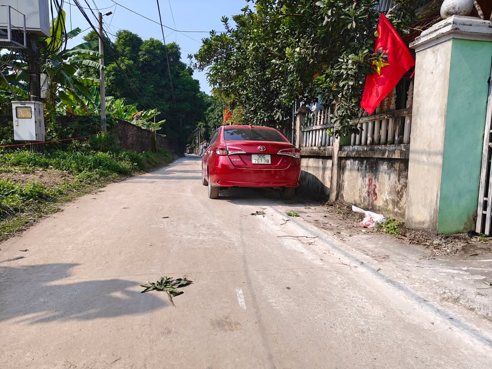 Đất nền Ba Trại, Ba Vì 500m² giá 1.x tỷ - Sổ hồng chính chủ ngay!