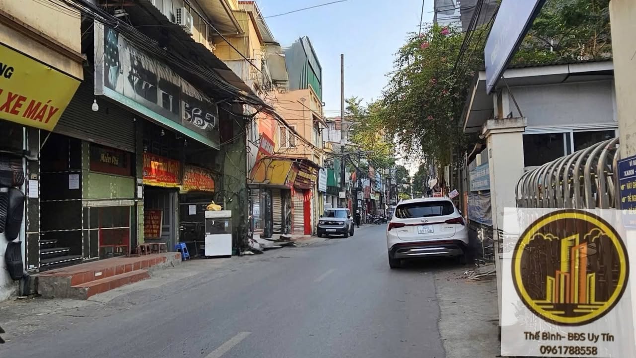 Nhà riêng Vũ Phạm Hàm, Cầu Giấy 50m² giá 16.5 tỷ - Lô góc, ngõ thông thuận tiện!