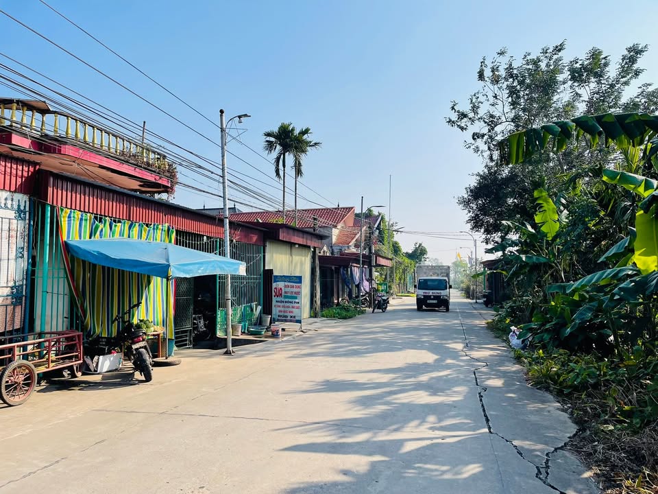 Đất nền Kim Tân 138m² giá thỏa thuận - Đường lớn, dân cư đông đúc!