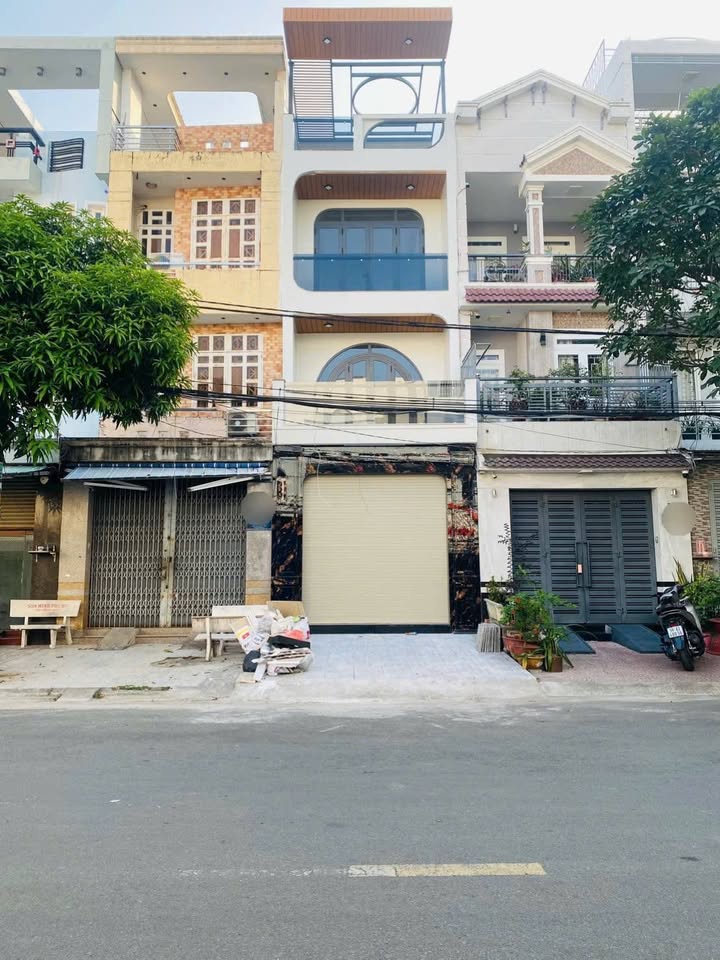 Bán nhà mặt tiền kinh doanh đường Tên Lửa, Bình Tân 80m² giá 12.7 tỷ - Cơ hội đầu tư hấp dẫn!