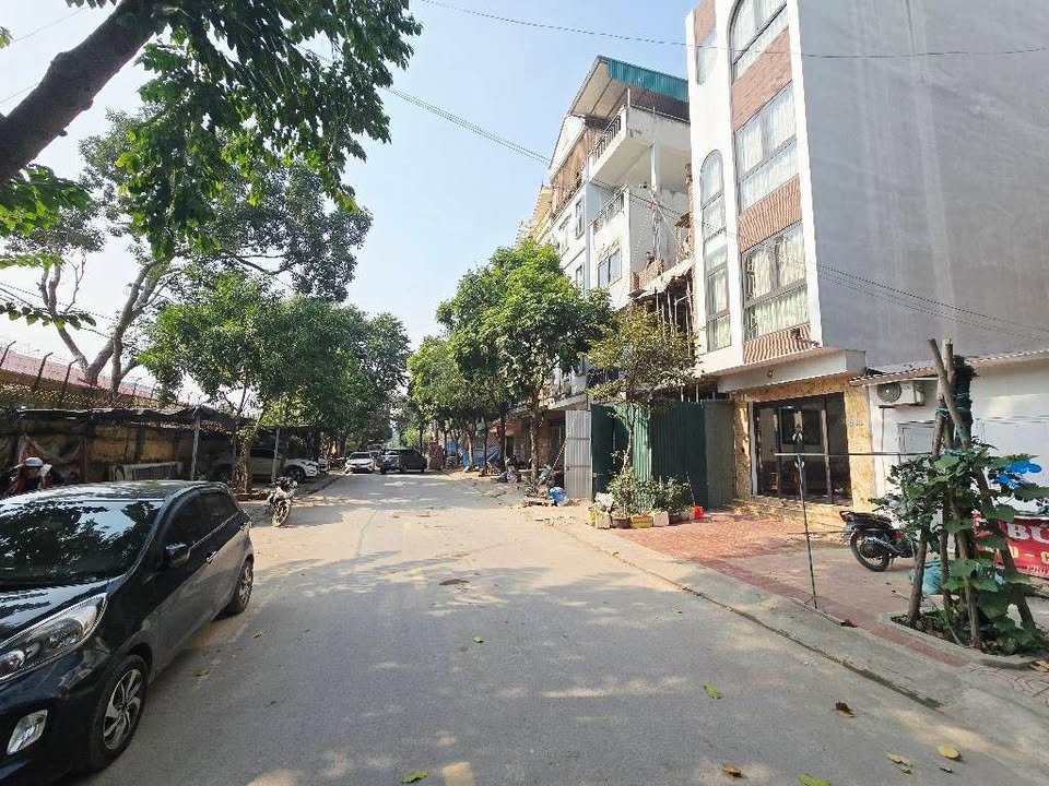 Đất Kiều Mai, Phú Diễn 45m² giá thỏa thuận - Đường rộng, kinh doanh tốt!