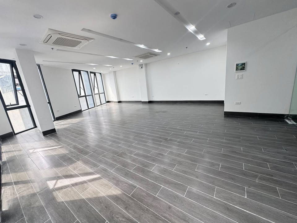 Cho thuê mặt bằng 109 Nguyễn Xiển 60m² - Giá chỉ từ 6 triệu/tháng!