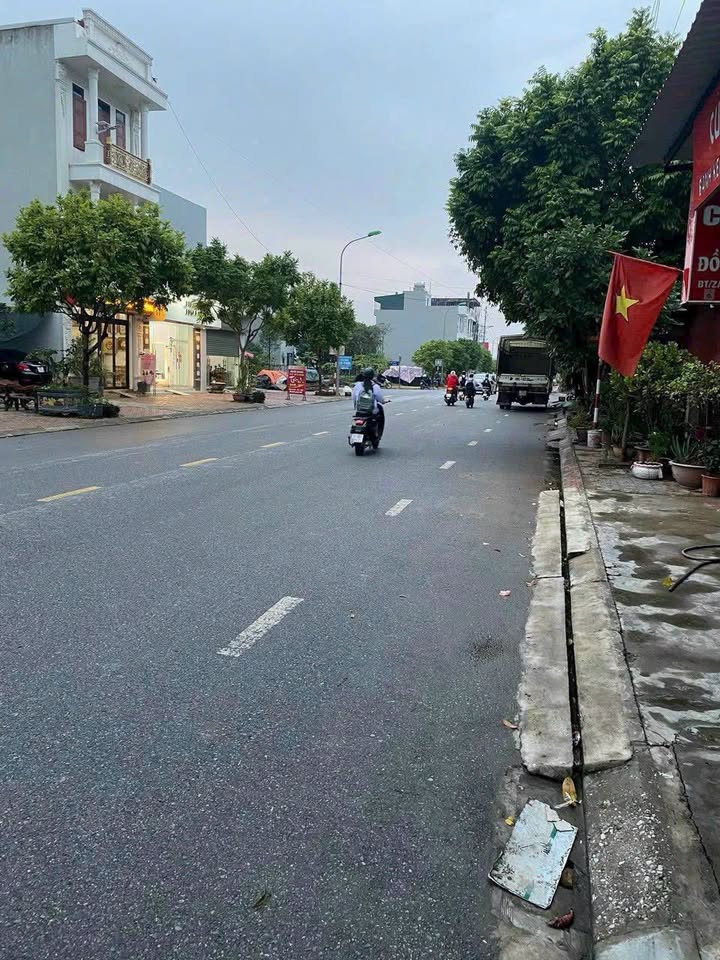 Đất nền đẹp tại KĐT Đồng Bưởi, Hải Dương 70m² giá 3 tỷ - Gần trung tâm thương mại!