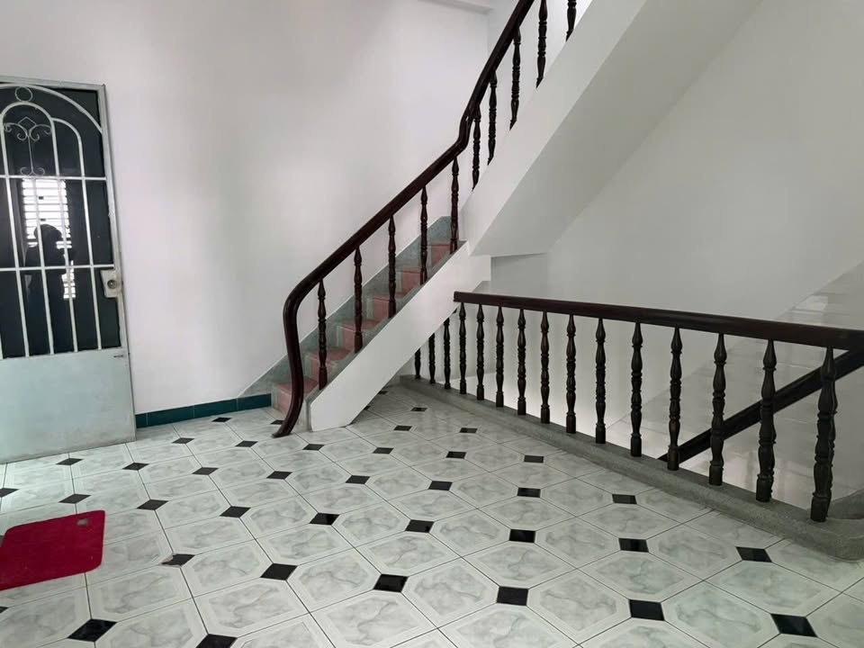 Nhà mặt tiền Tôn Đức Thắng Nha Trang 76.3m² giá 6.6 tỷ - Đầu tư sinh lời ngay!