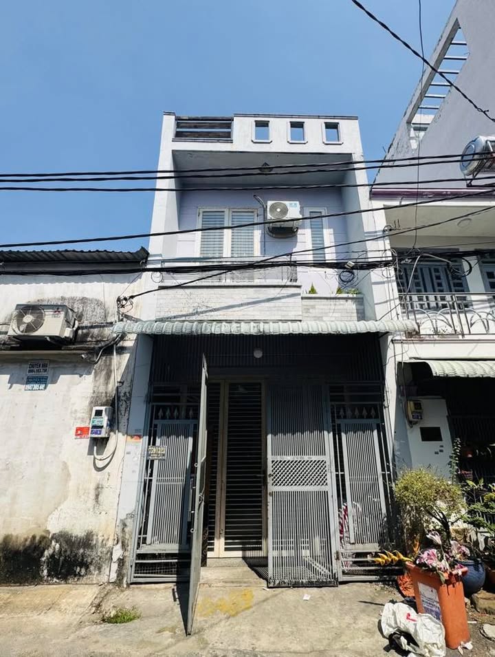 Nhà Hương Lộ 2, Bình Tân 48m² giá 5.48 tỷ - Gần AEON Mall, ô tô đậu cửa!