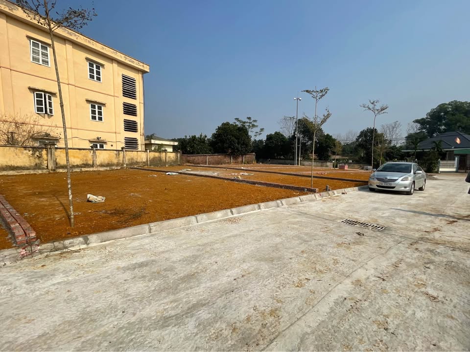 Đất thổ cư 150m² tại Đại lộ Thăng Long - Vị trí vàng, giá tốt!