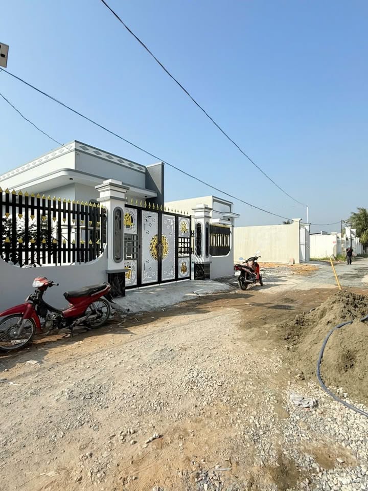 Nhà cấp 4 Cần Giuộc Long An 300m² giá 3.1 tỷ - Tiềm năng phát triển cao!