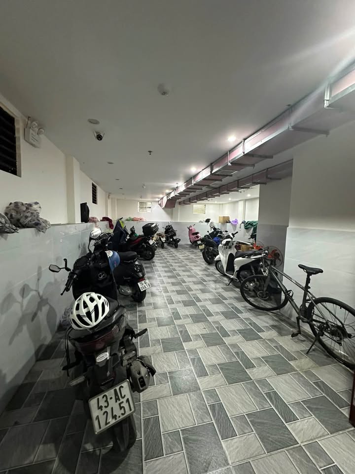 Bán tòa căn hộ 6 tầng 1 tum đường Lê Hữu Trác, Sơn Trà 142m² giá 26 tỷ - Doanh thu 110 triệu/tháng!