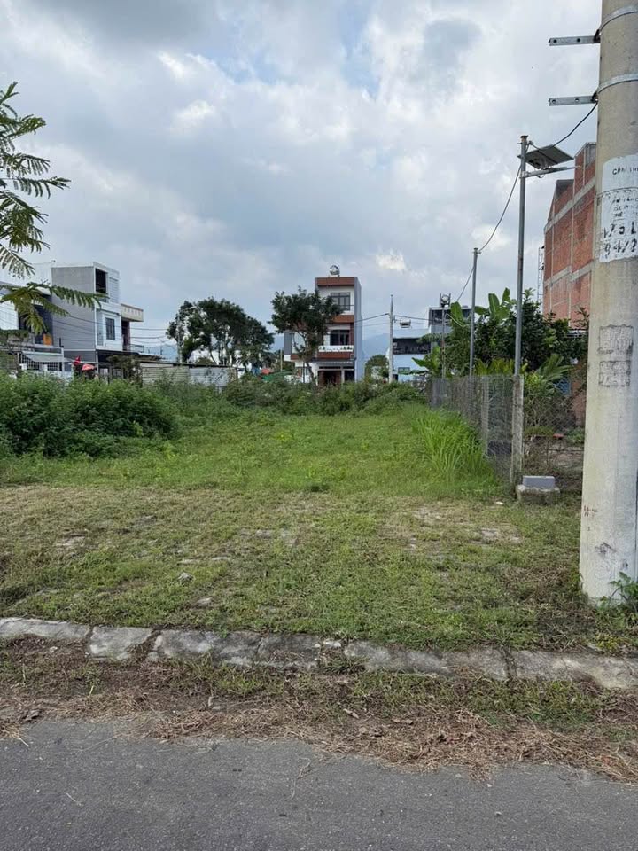 Đất mặt tiền đường Đồng Của, Liên Chiểu 90m² giá 4.8 tỷ - Vị trí thuận lợi kinh doanh!