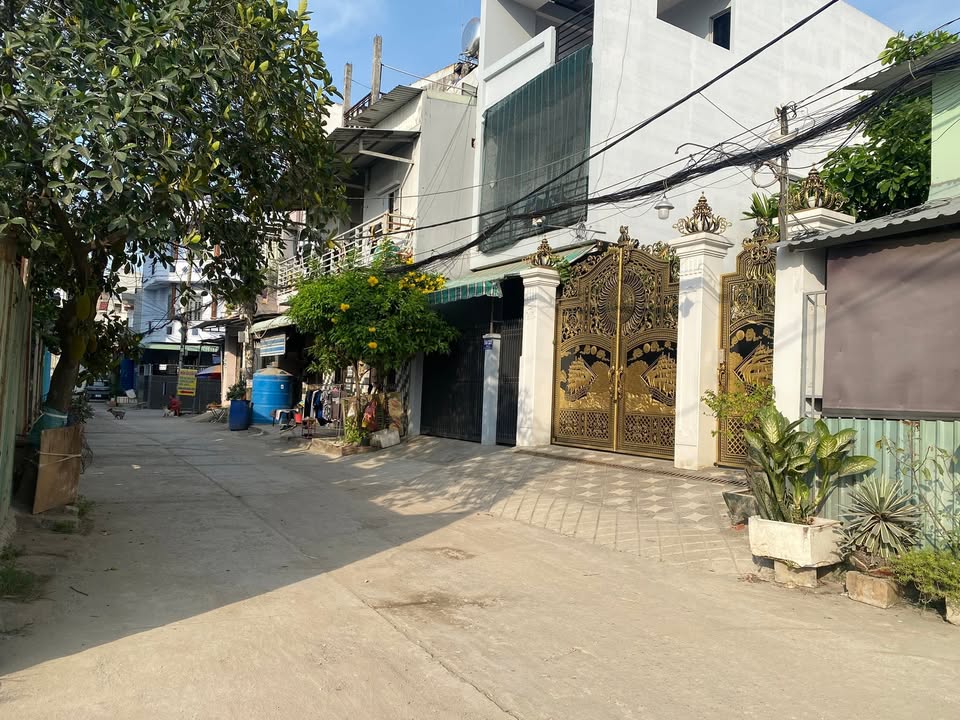 Đất nền đường Bờ Kênh, Bình Tân 80m² giá 3.85 tỷ - Sổ hồng chính chủ, xây tự do!