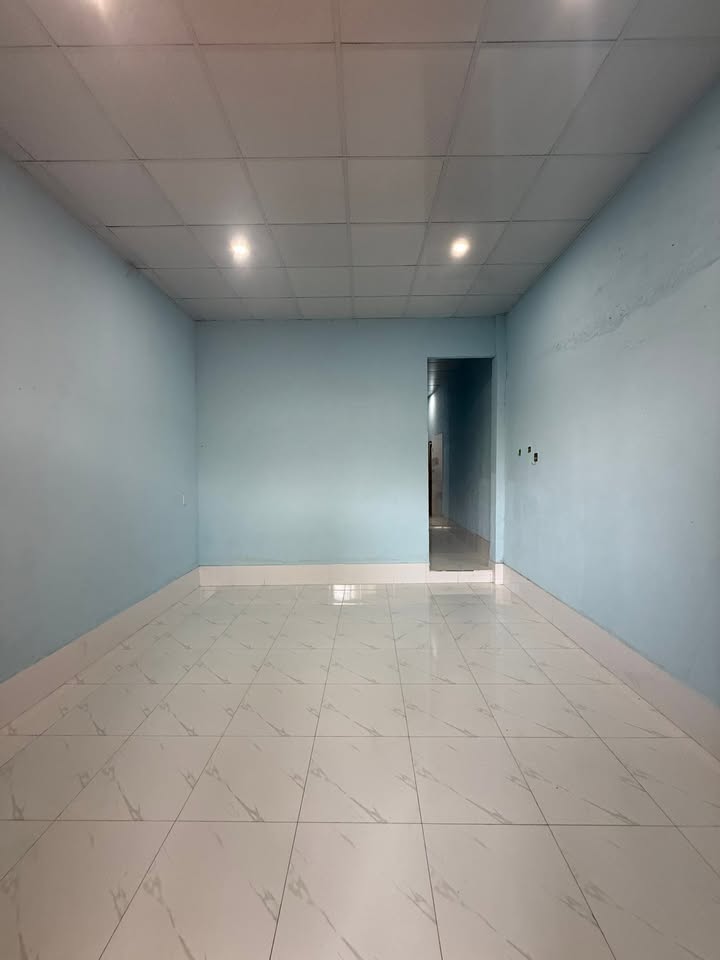 Nhà nguyên căn cho thuê tại kp3 Đồng Khởi, 2.5 triệu/tháng - Phù hợp cho công nhân!