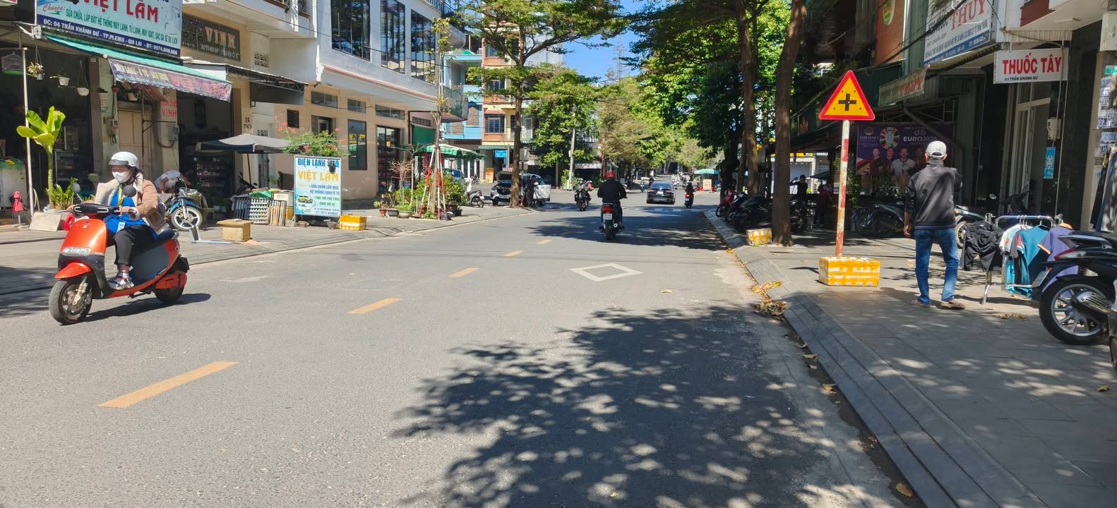 Đất Mặt Tiền Trần Khánh Dư, TP Pleiku 234m² giá 1X tỷ - Đầu tư sinh lời ngay!