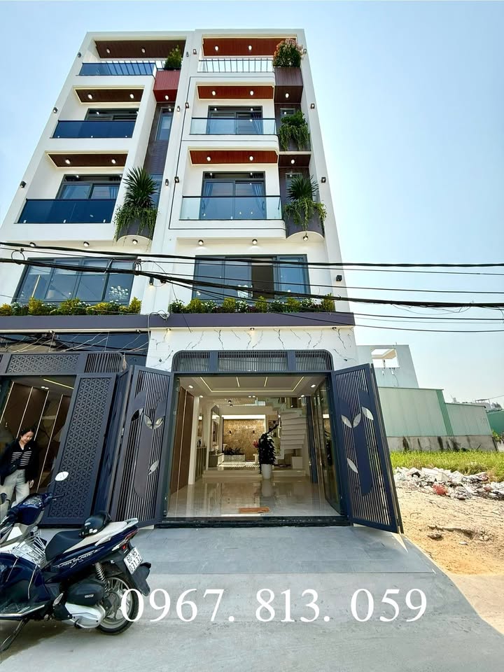 Nhà phố hiện đại Thạnh Xuân 58m² giá 6.85 tỷ - Đầy đủ tiện nghi, thích hợp cho gia đình!